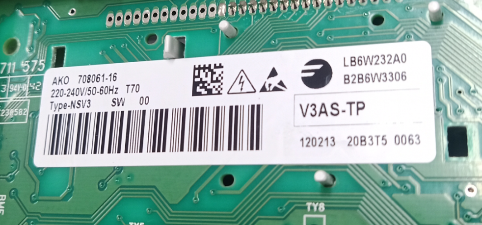 #E4 SMEG wi73140 Elektronik 696292218 XZ5C0113434121107024 XZ2W01093/34 20120307